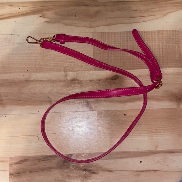 Jeffree Star pig purse, EUC - Picture 10 of 10